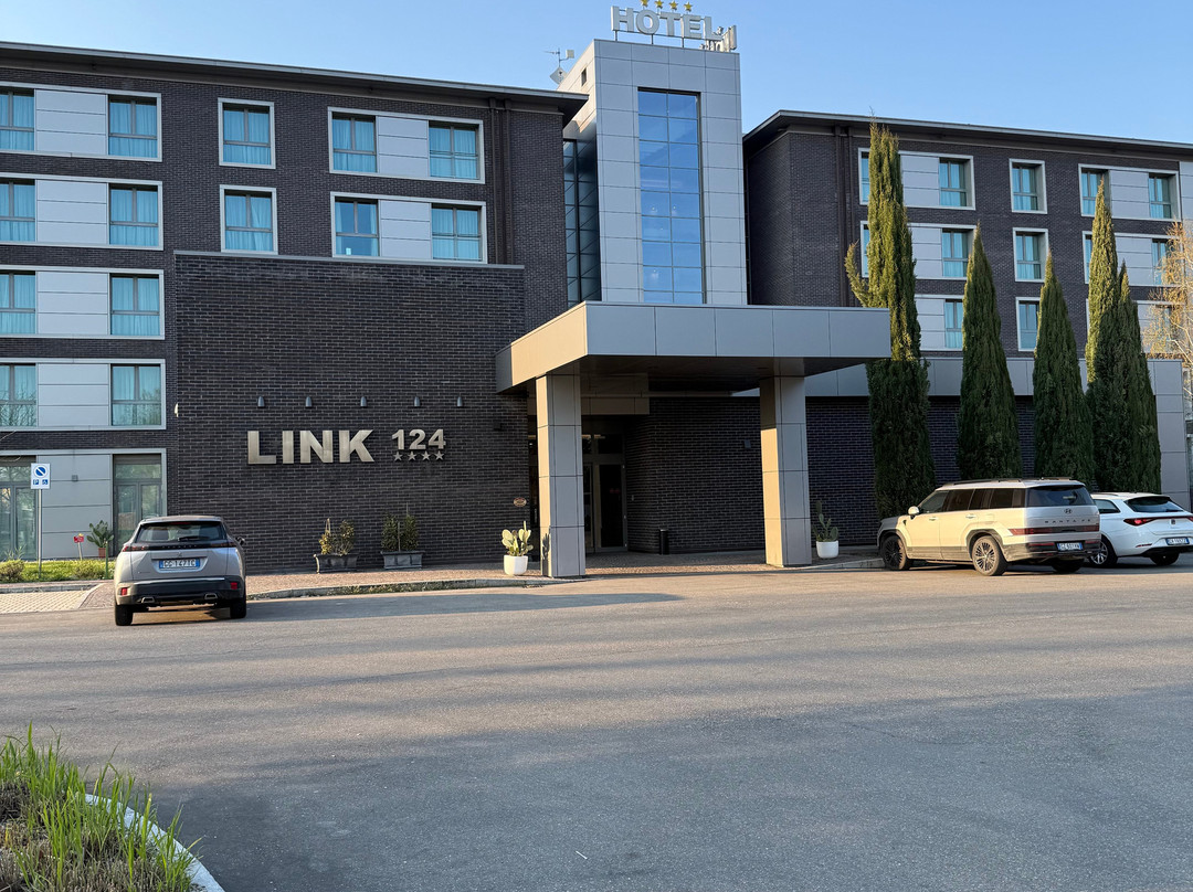 林克124号酒店主图