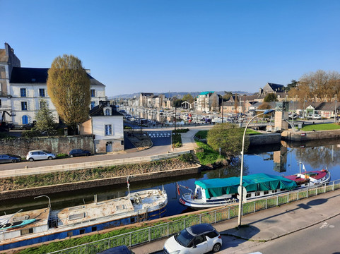 法兰西酒店主图