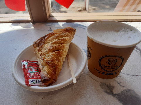 Sweet Treats by Deeksha主图