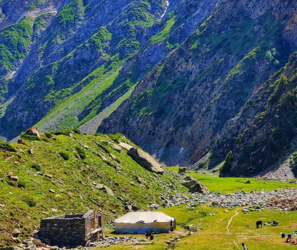 Galib Camping Site Minapin Hunza Nagar Gilgit Baltistan Pakistan