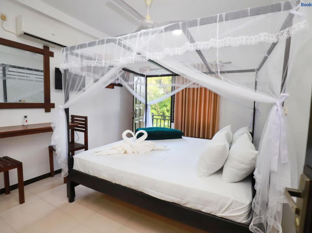 Yala Elegant Hotel
