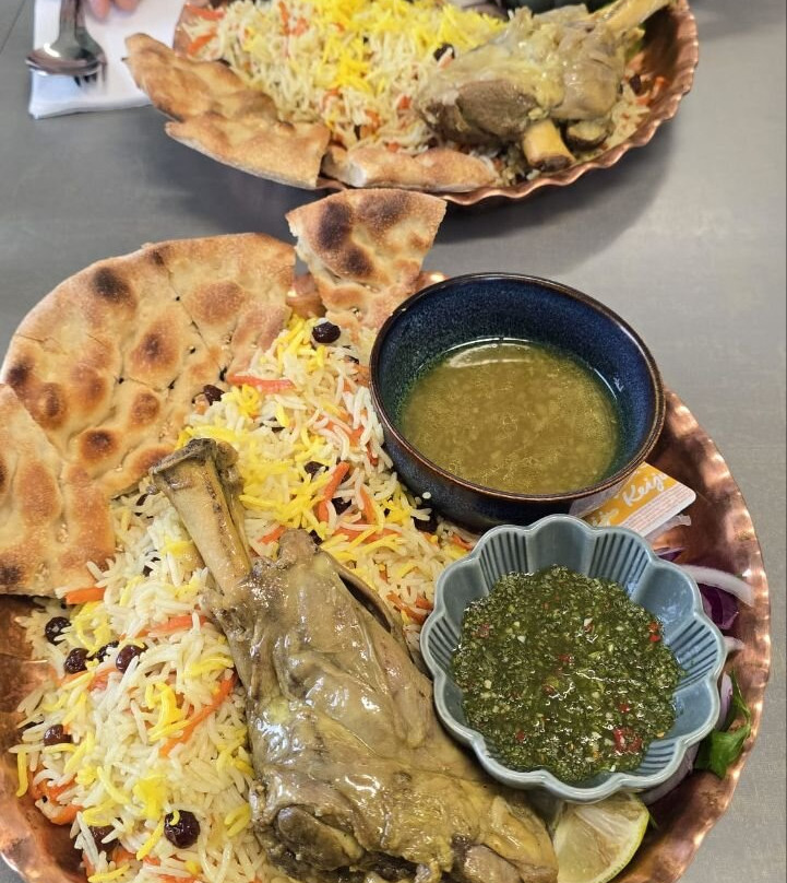 Almas Restaurant