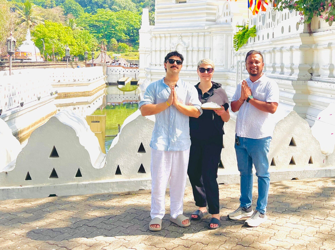 Amazing Sunshine Holidays-康提必去景点