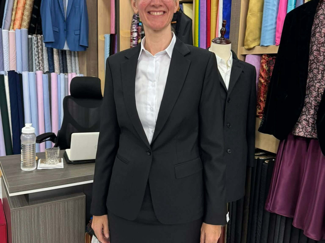 Simon's Boutique Tailors Phuket-卡塔海滩必去景点