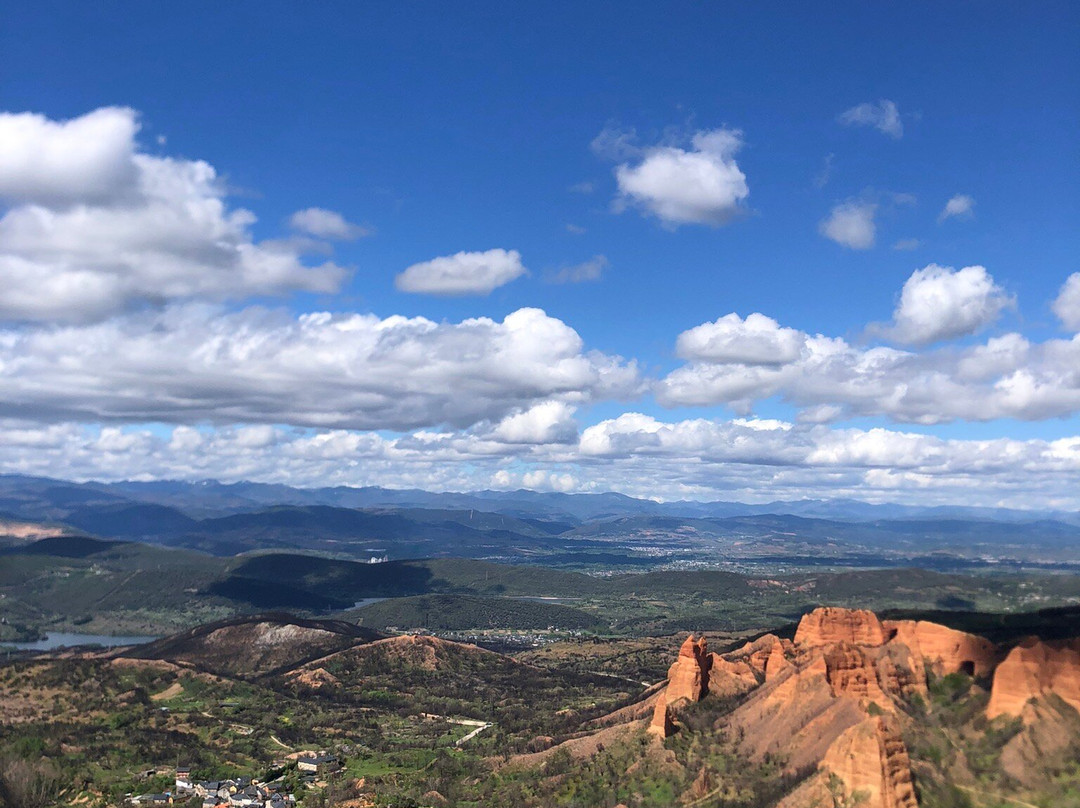 Mirador de Orellan-Orellan必去景点