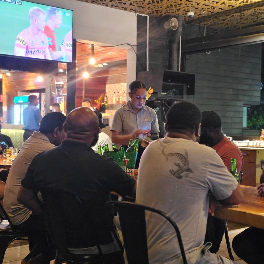 港威酒店-旅行者