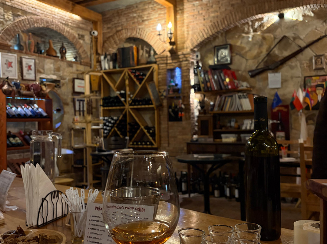 Vazha Davitadze's Winemaking and Wine Cellar-巴统必去景点