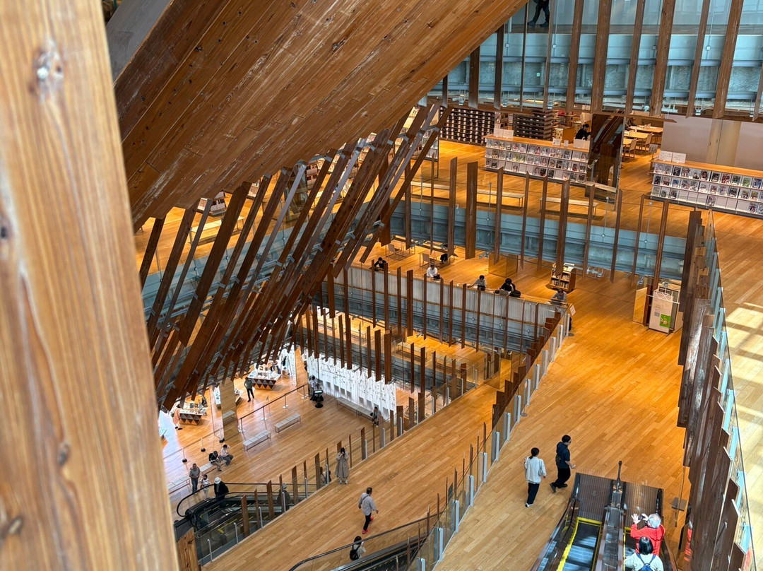 Toyama City Public Library-富山市必去景点