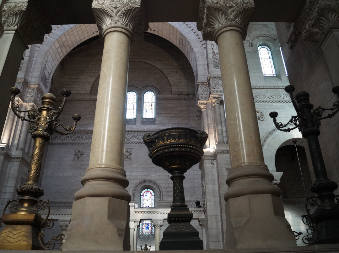 Basilique Saint Martin-图尔必去景点