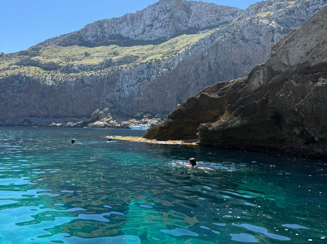 La Cala Boat Tours-Cala Sant Vicenc必去景点