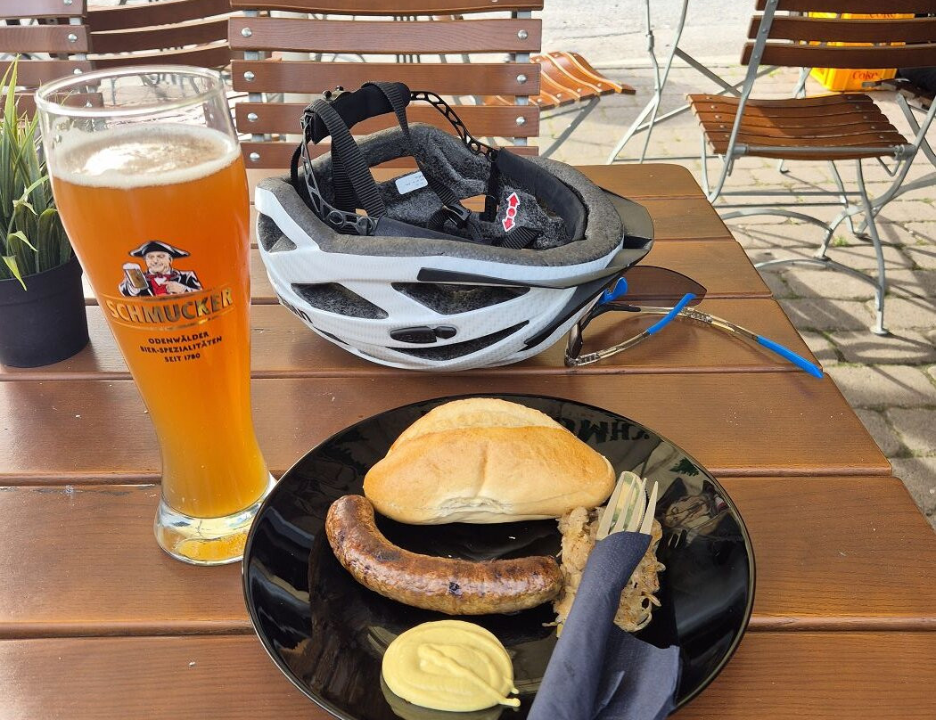 Jill's Wurstbruzzlerei & Bikertreff