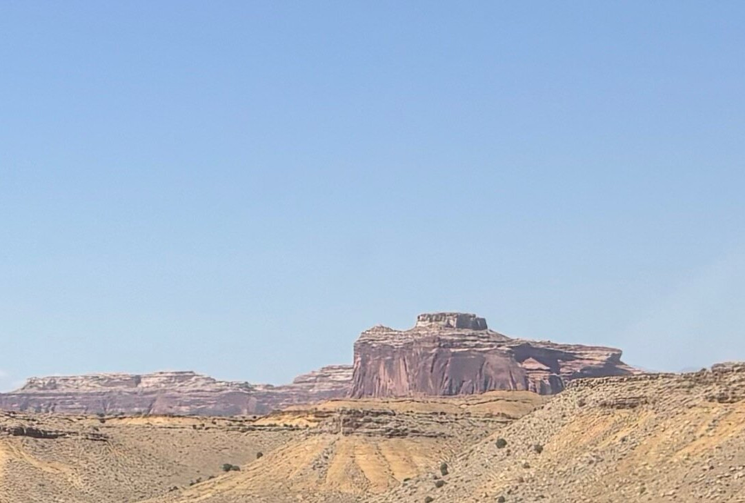 萨利纳风景山区温德姆速8酒店主图