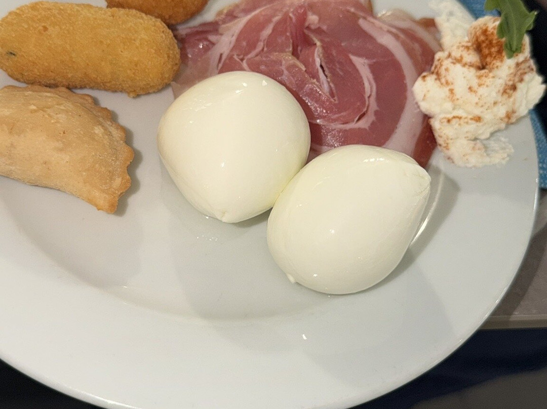 拜亚德尔斯林齐奥度假酒店主图