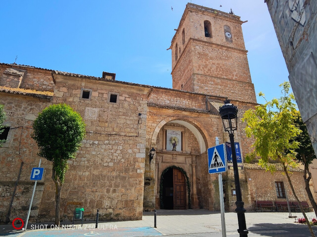 Iglesia Santiago De La Espada-Quintanar de la Orden必去景点