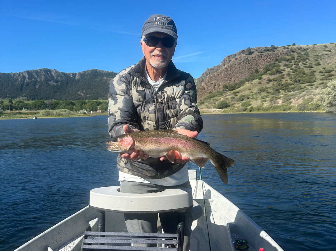 Montana Fly Fishing Guides-利文斯顿必去景点