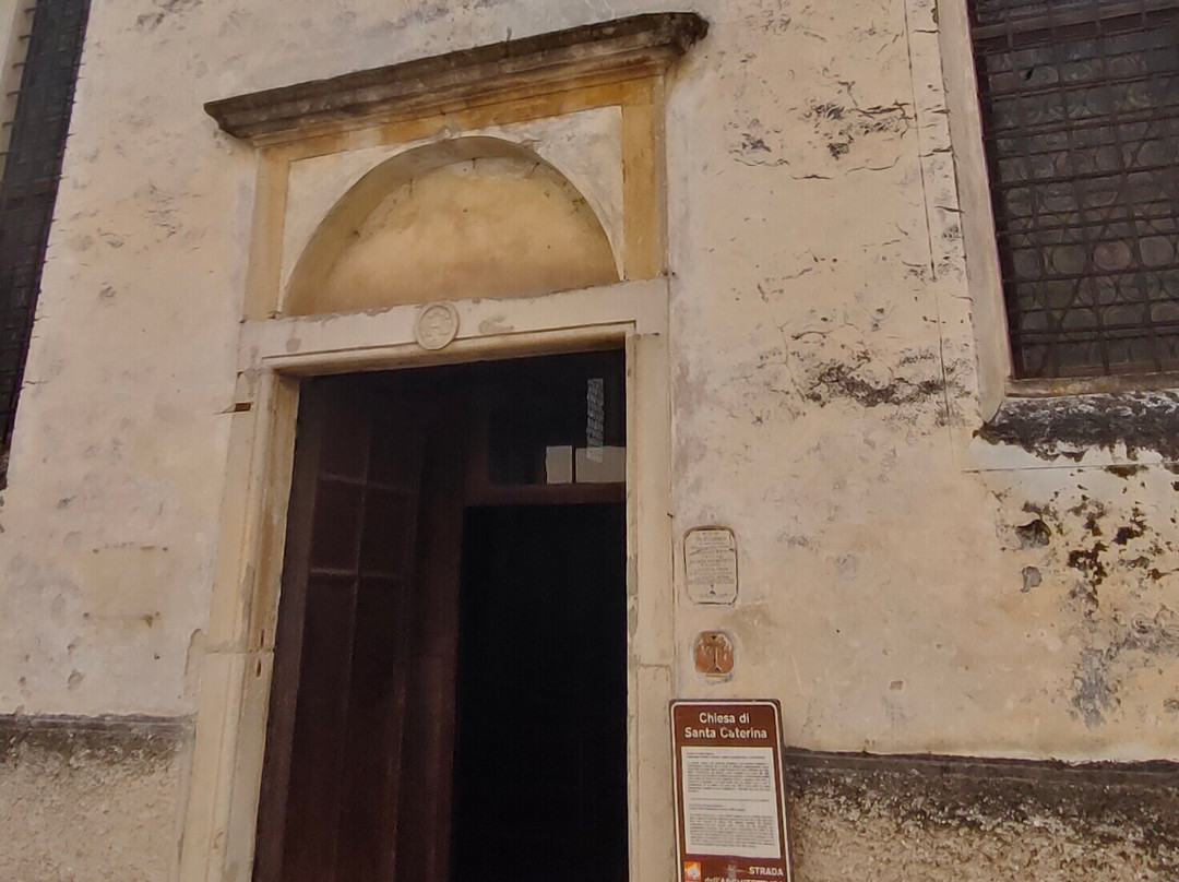 Chiesa di Santa Caterina-阿索洛必去景点