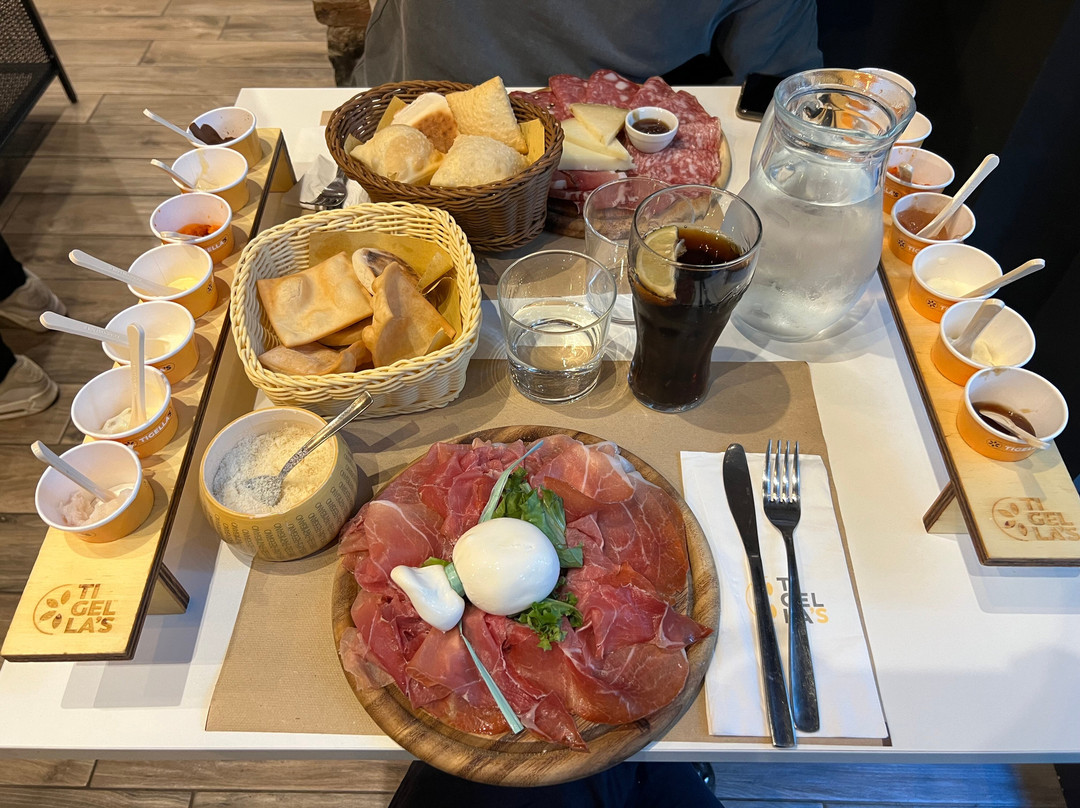 Tigella’s Navigli