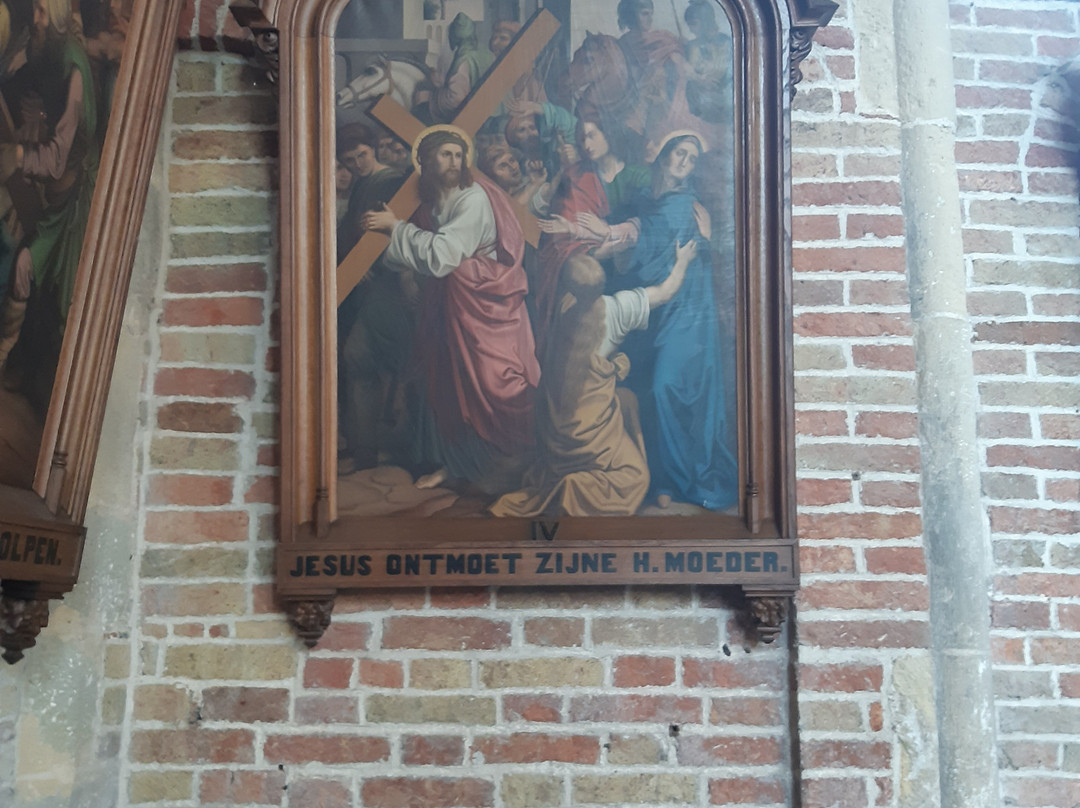 Onze-Lieve-Vrouw-Hemelvaartkerk-达默必去景点