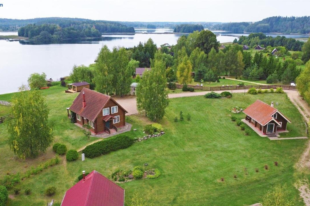 Resort by Nava Lake