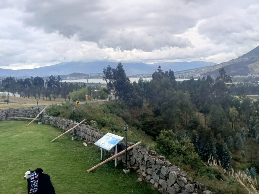 Lago San Pablo-San Pablo Del Lago必去景点