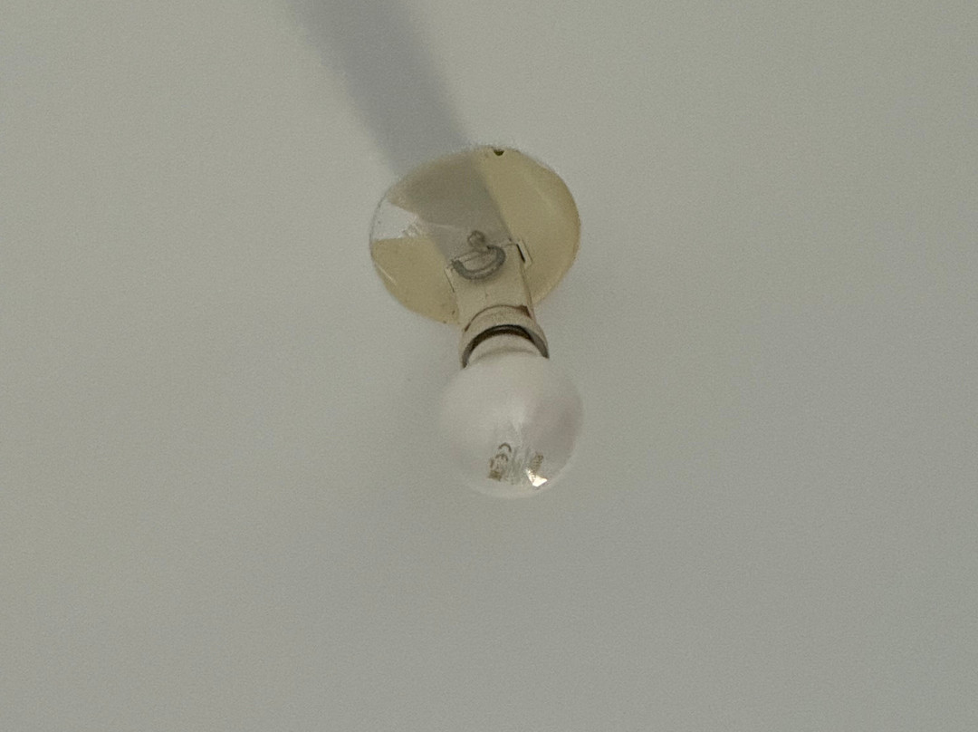 拉尔基酒店主图