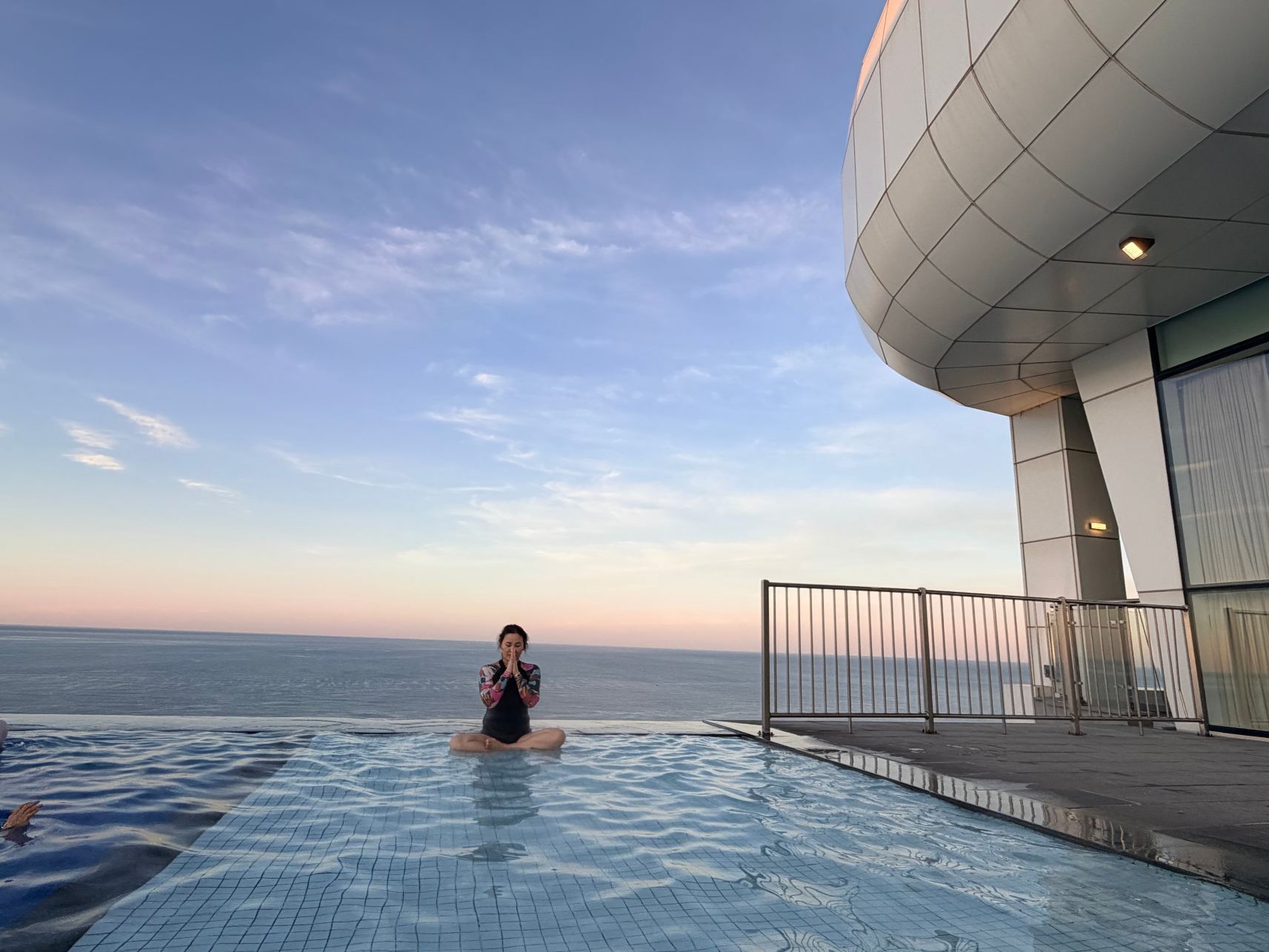 镜浦天空湾酒店-旅行者