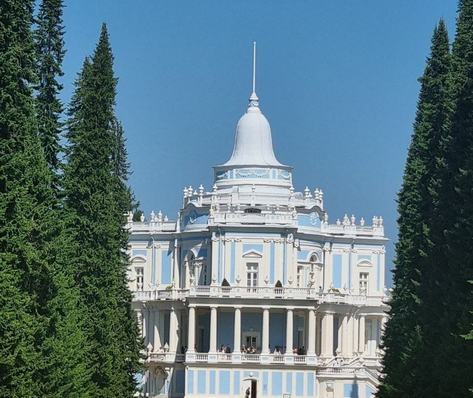 Roller coaster Pavilion-Lomonosov必去景点