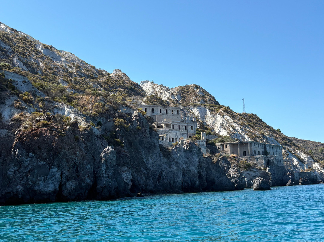 Aqua Element Diving-San Giorgio必去景点