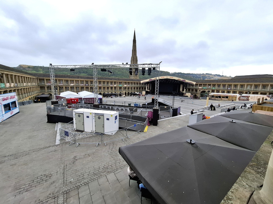 The Piece Hall-哈里法克斯必去景点