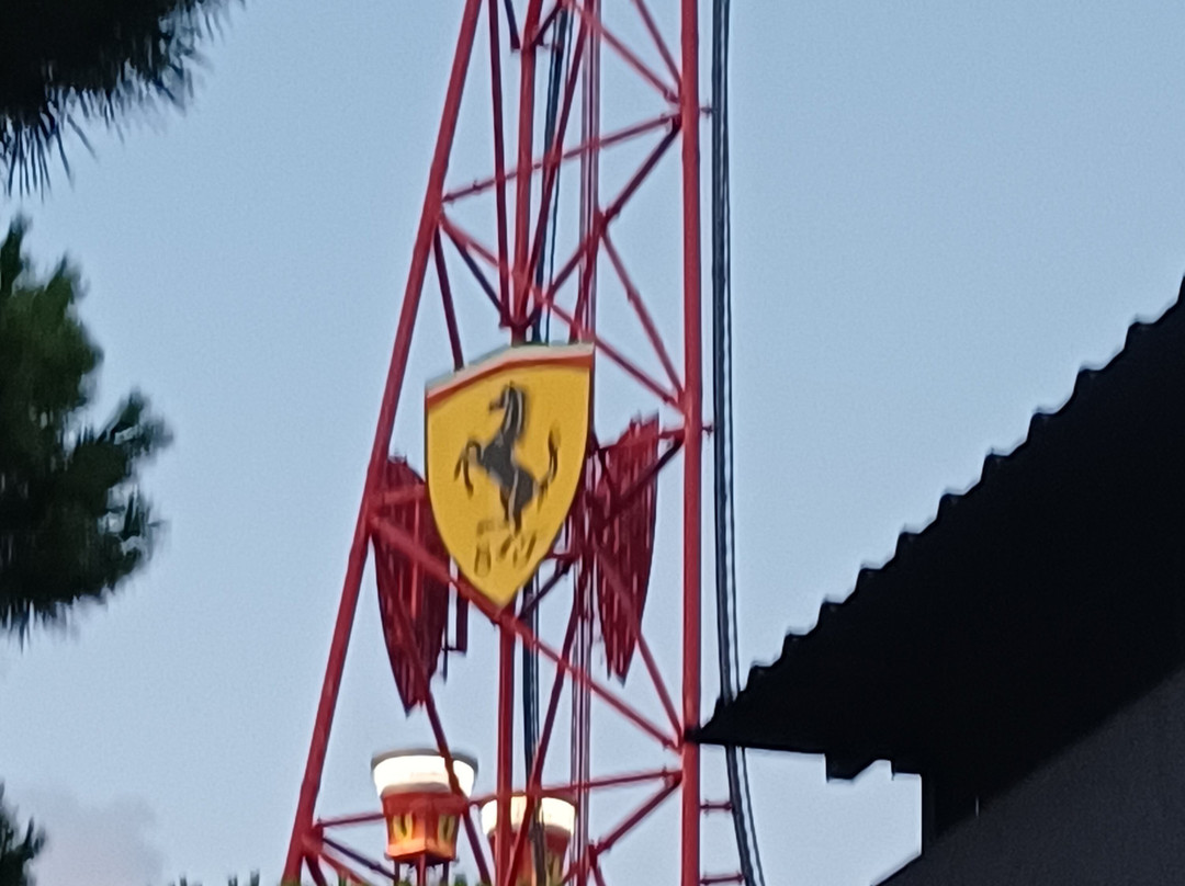 H10萨鲁皇宫酒店主图