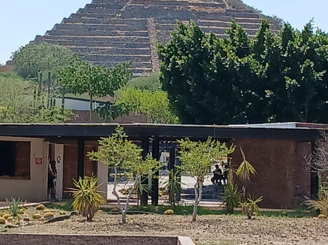 El Cerrito Archaeological Zone-El Pueblito必去景点