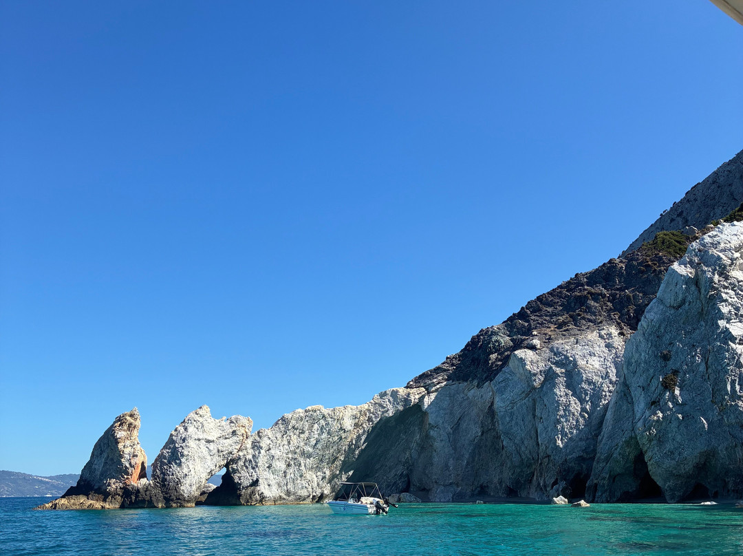 Lalaria Beach-斯亚索斯必去景点