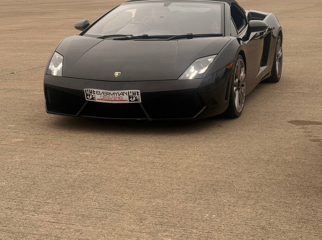 Everyman Driving Experiences-Hoton必去景点