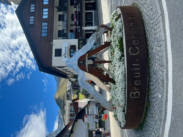 Centro Storico Breuil-Cervinia-布勒伊切尔维尼亚必去景点