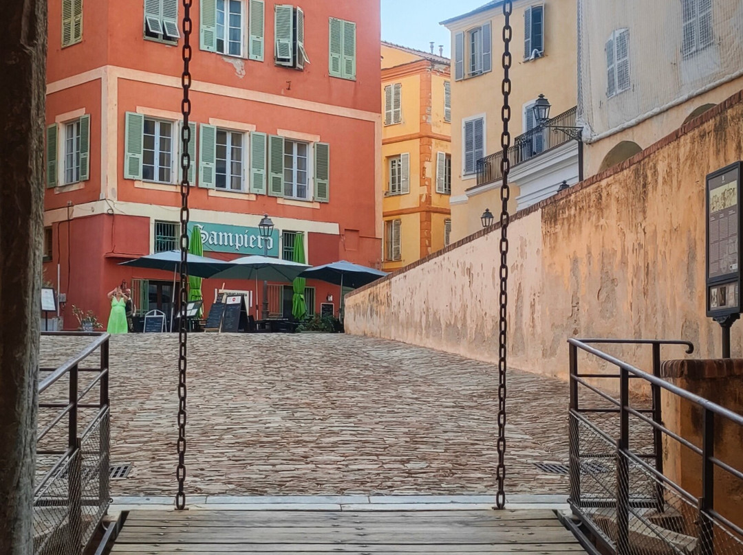 Palais des Gouverneurs-Bastia必去景点