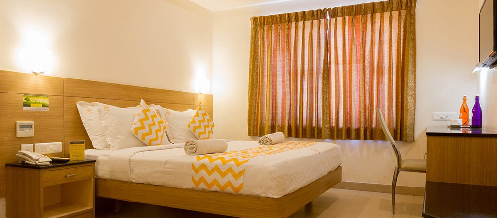 FabHotel Prime Royal Castle