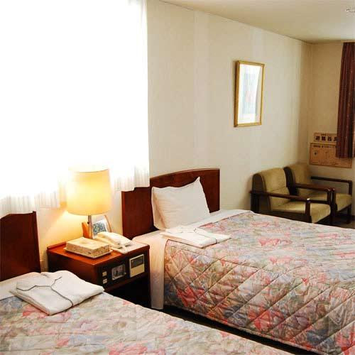 Business Hotel Emily