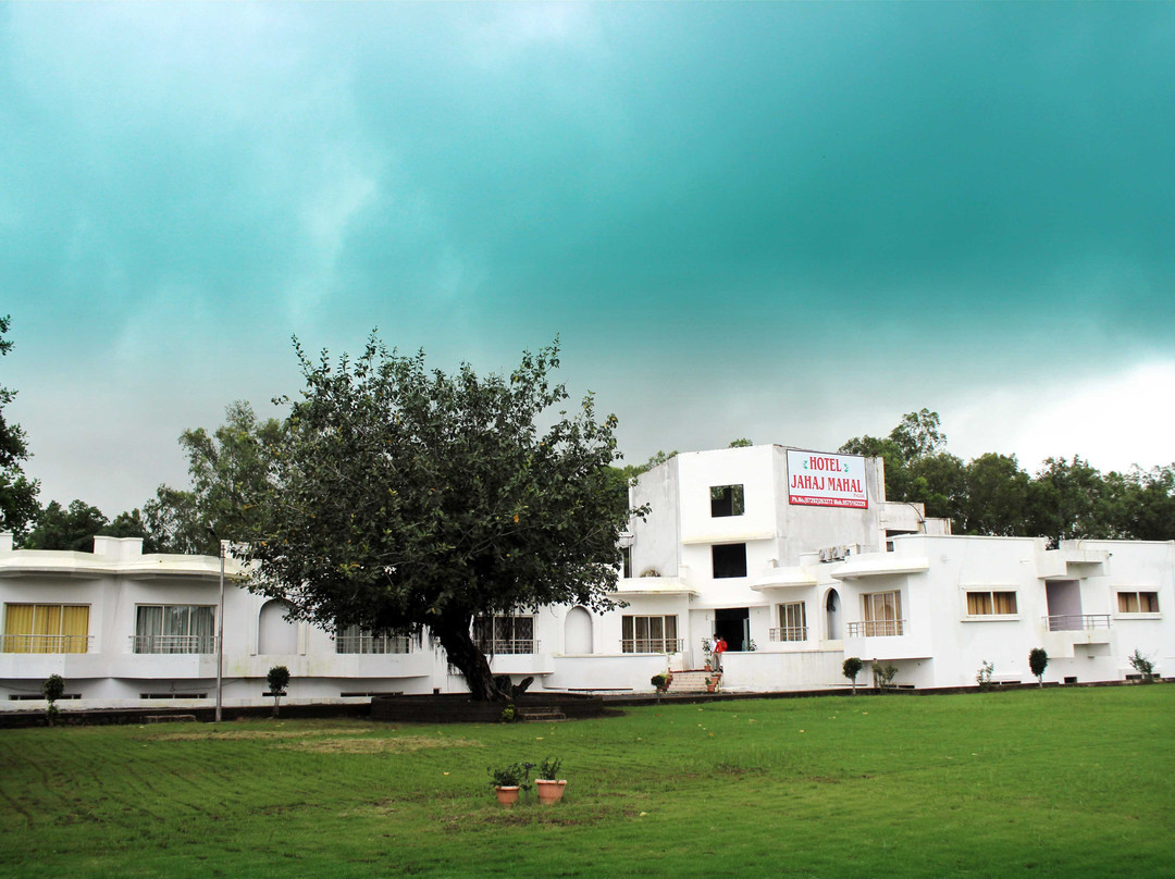 Hotel Jahaj Mahal