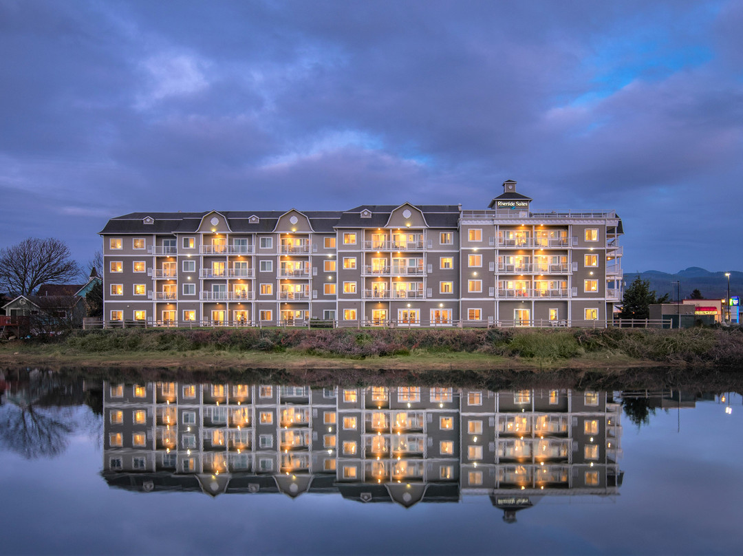 锡赛德酒店住宿-河流潮汐套房酒店