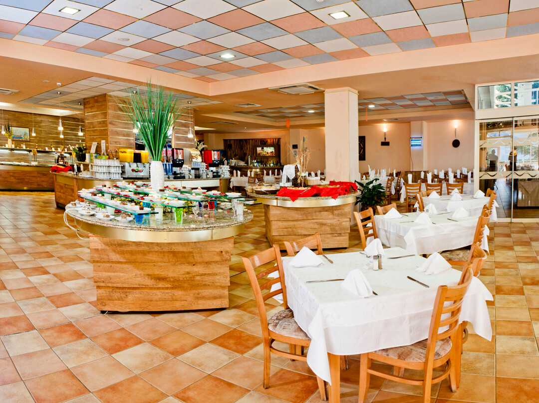 Hotel Sandy Beach