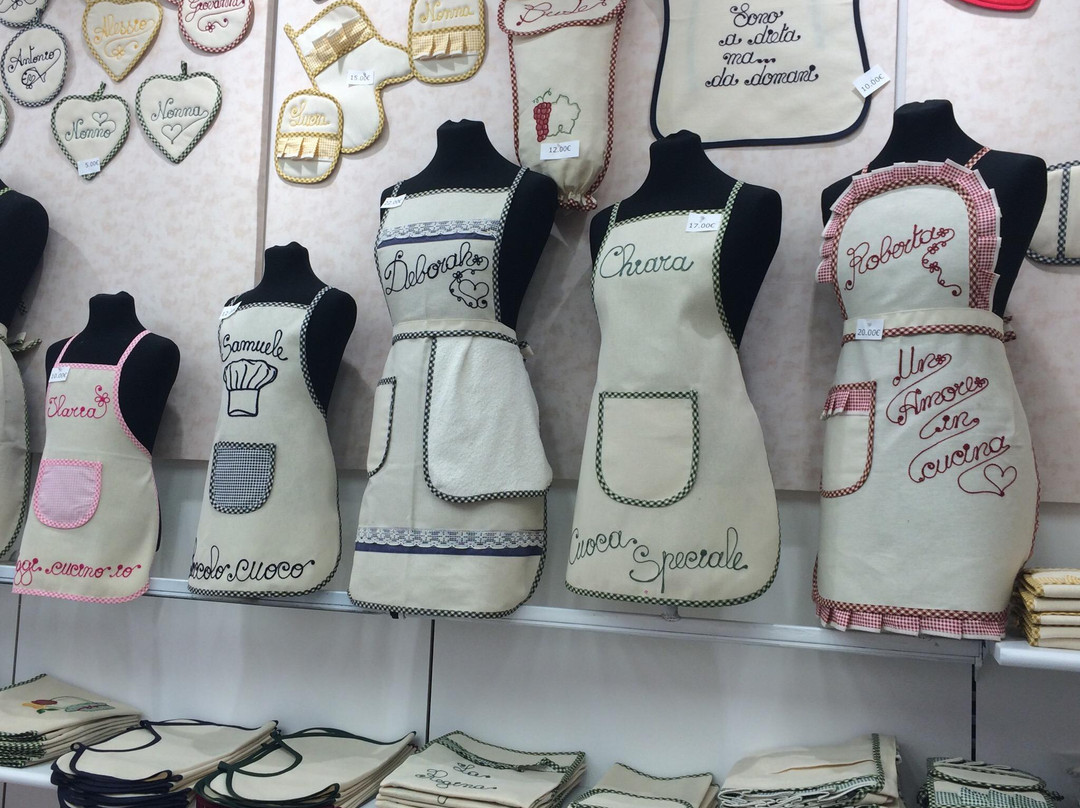 Ricami Veronica(by hobby del ricamo)-拉马达莱娜必去景点