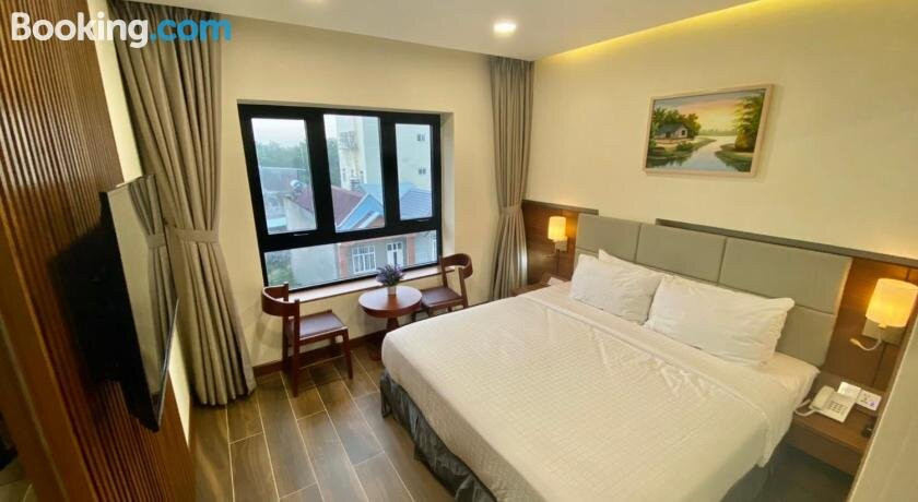 Phuc Nguyen Luxury Hotel