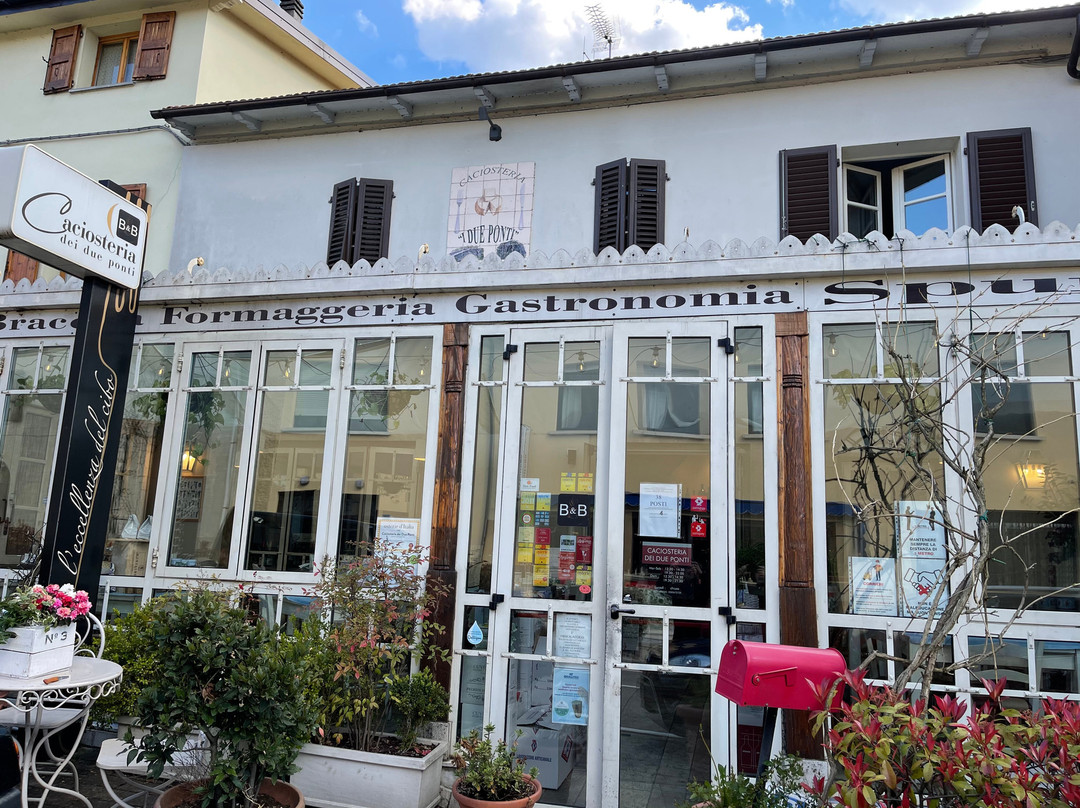 Savigni - Fra la via Emilia e il West