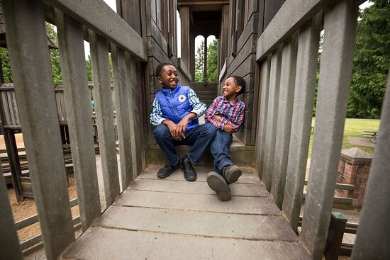 The Lodge At St. Edward Park主图