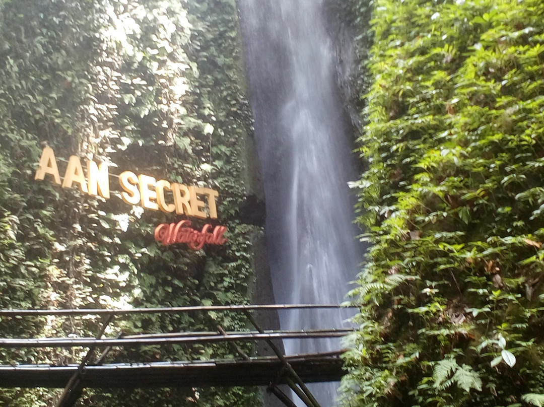 Aan Secret Waterfall