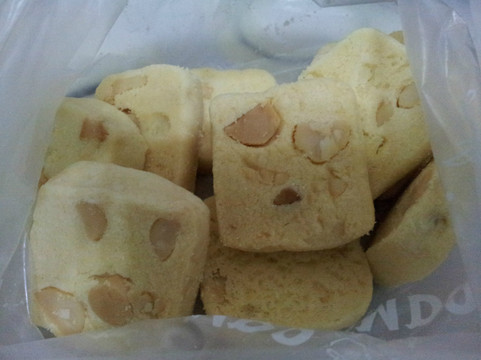 阿可米朵(大连春柳店)主图