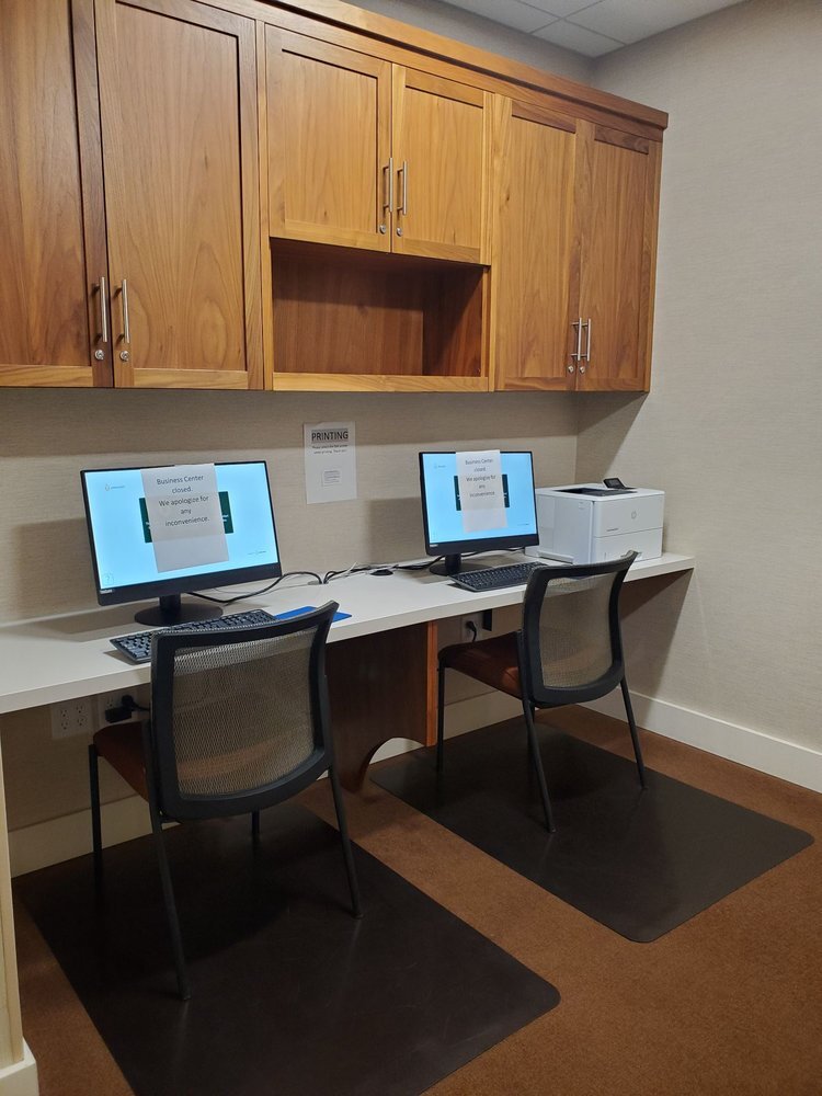 Hilton Garden Inn Medford-商务中心/多功能厅