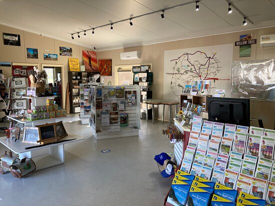 Liverpool Plains Visitor Information Centre-Willow Tree必去景点