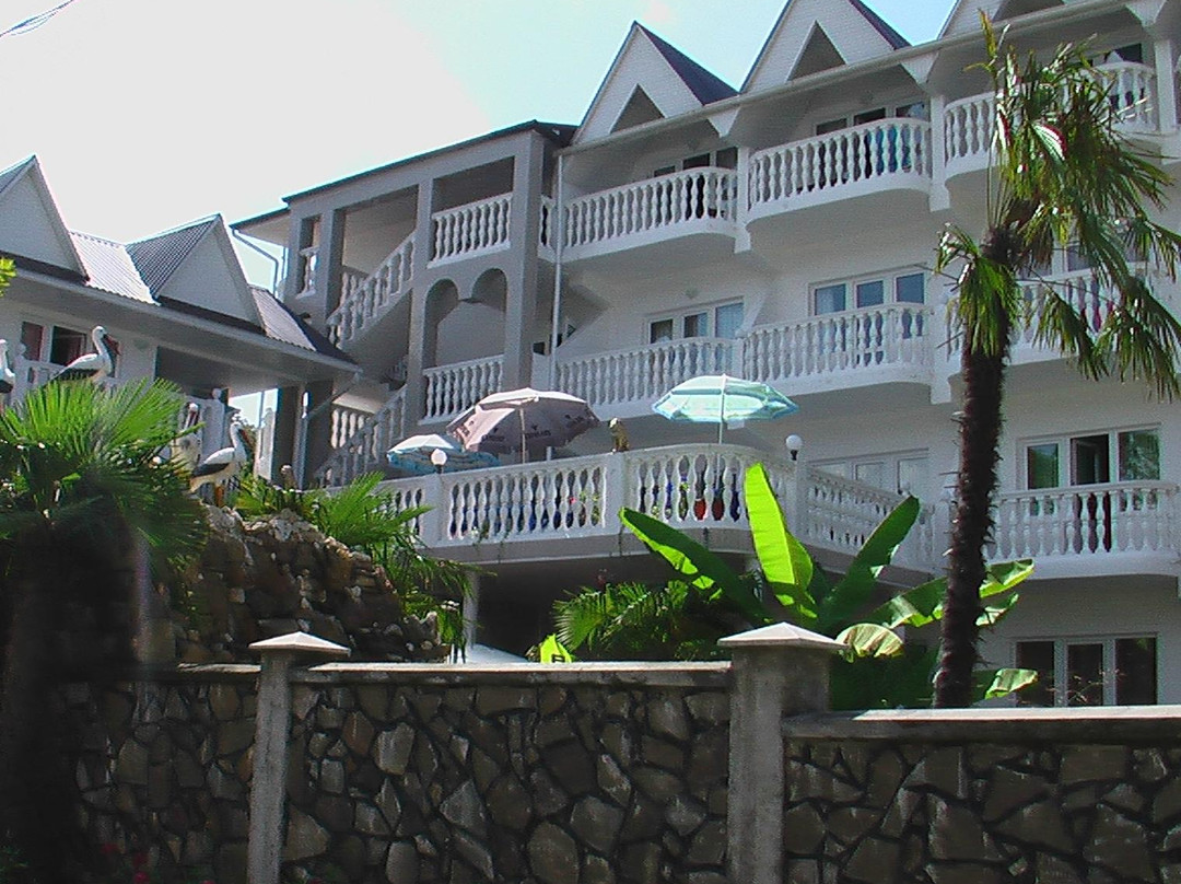 Arina Guest House