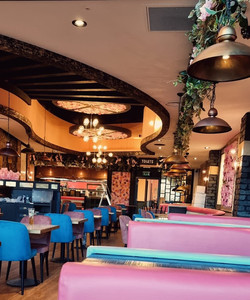 Izmir Turkish & Mediterranean Restaurant餐厅图片